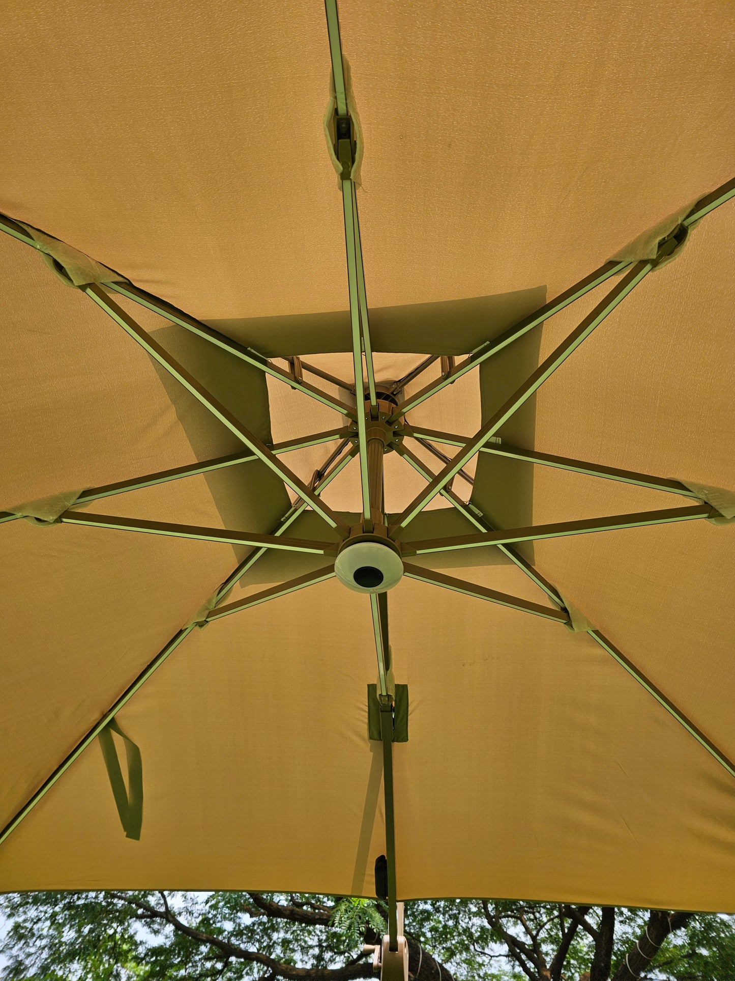 Luxury 360 Degree Aluminium LED Umbrella With Water Base ( 120 L )