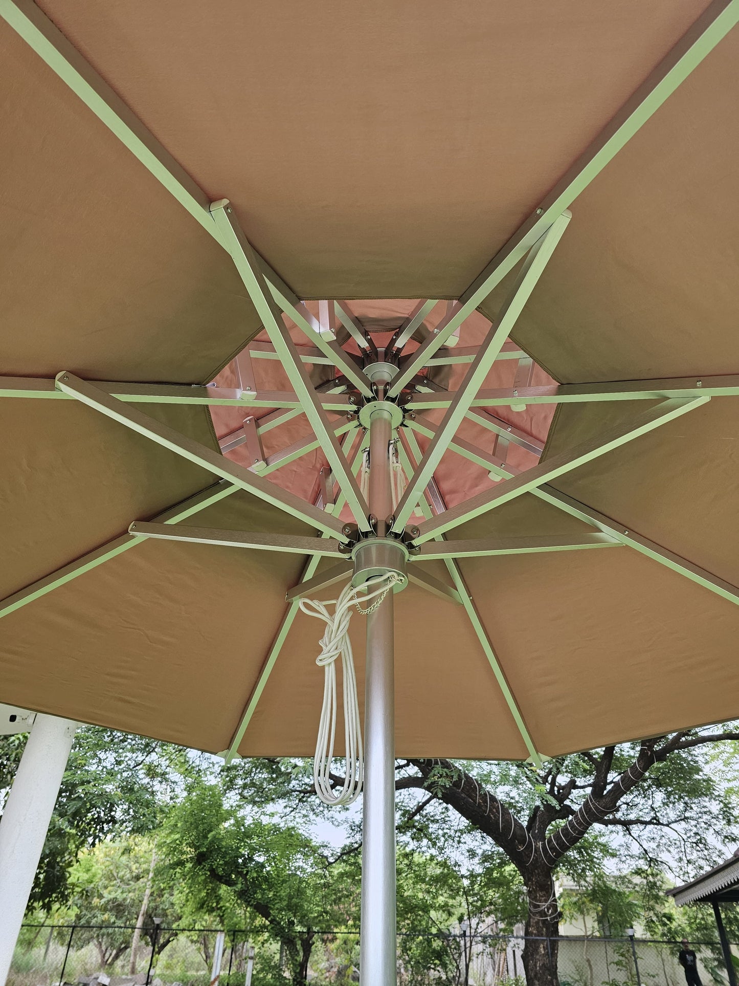 Heavy Duty Double Deck Aluminium Centre Pole Umbrella + 40 kgs Granite Base